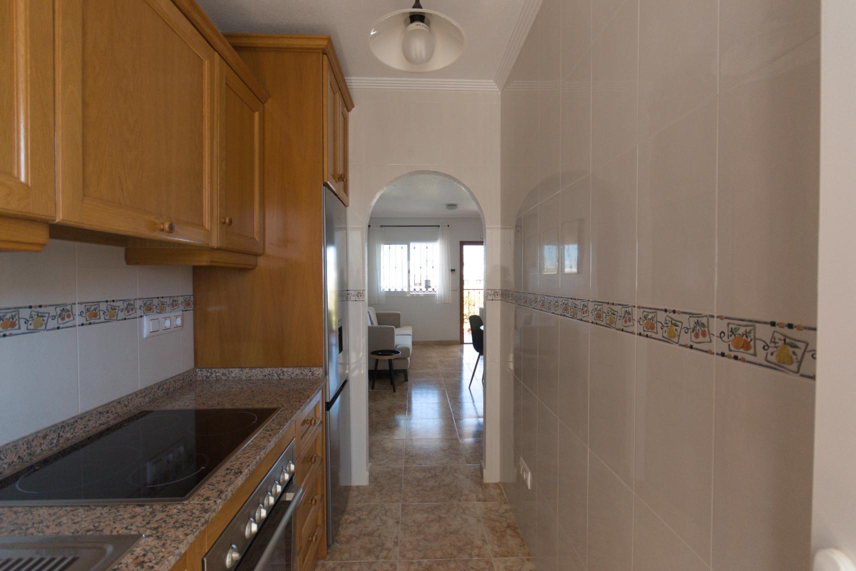 Top Floor Apartment, Solarium and Large Garden