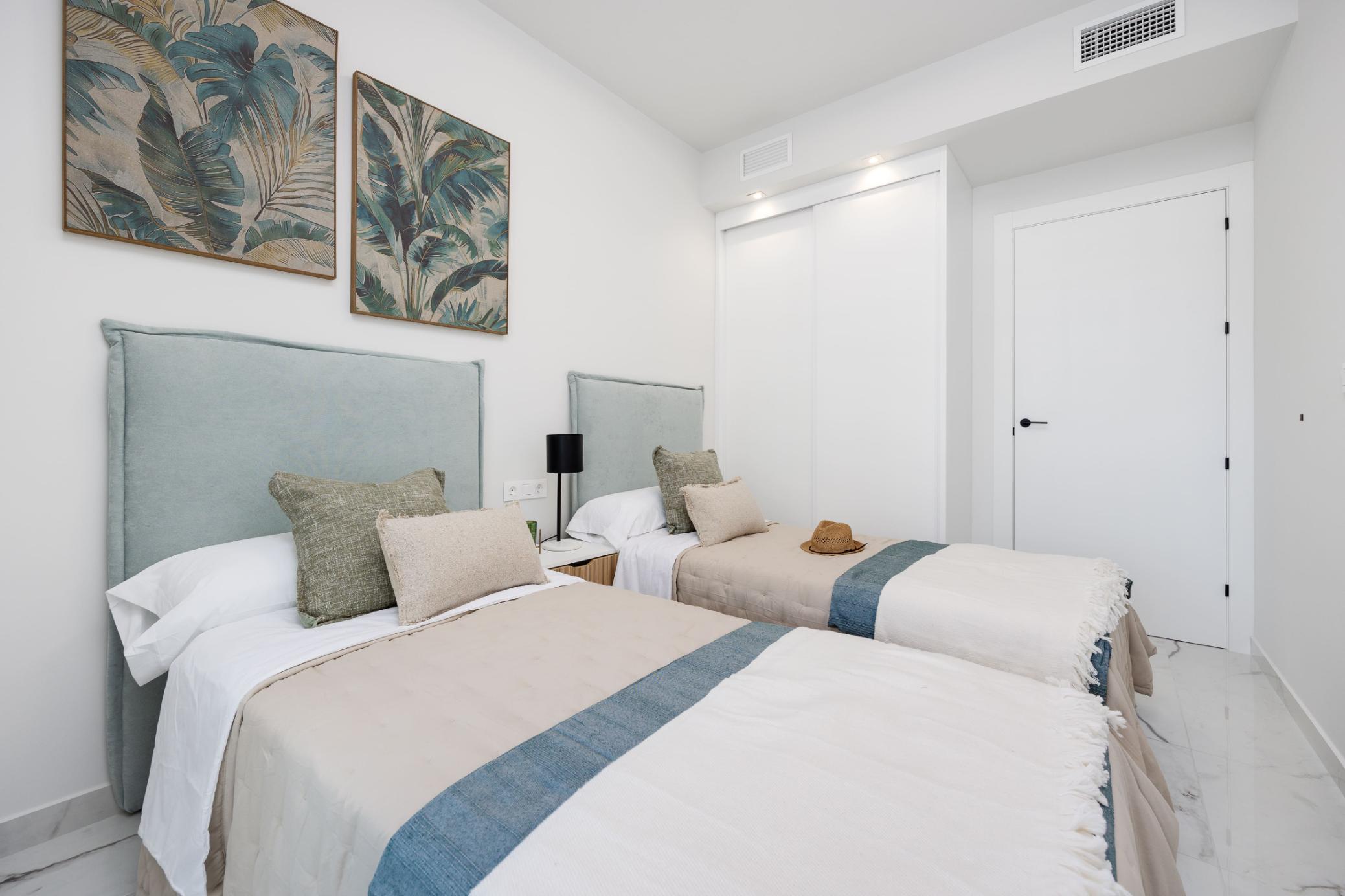 New Build 2 Bed Apartments in San Miguel