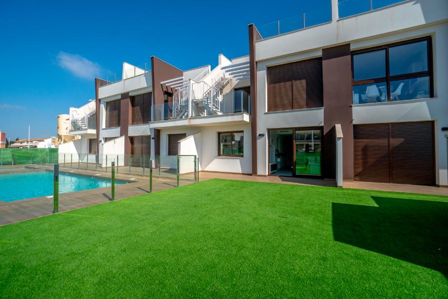 New Ground Floor Apartments Close to Lo Pagan Beach