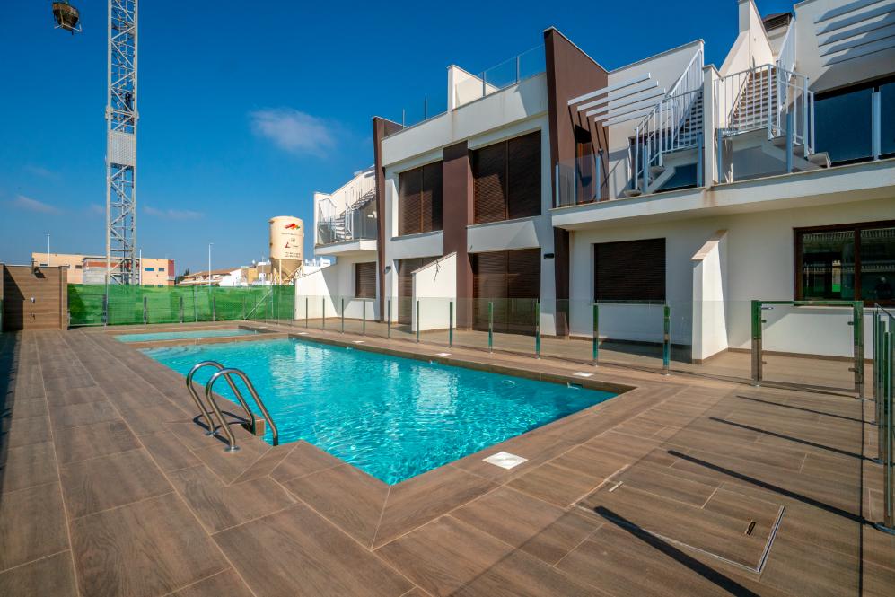 New Ground Floor Apartments Close to Lo Pagan Beach