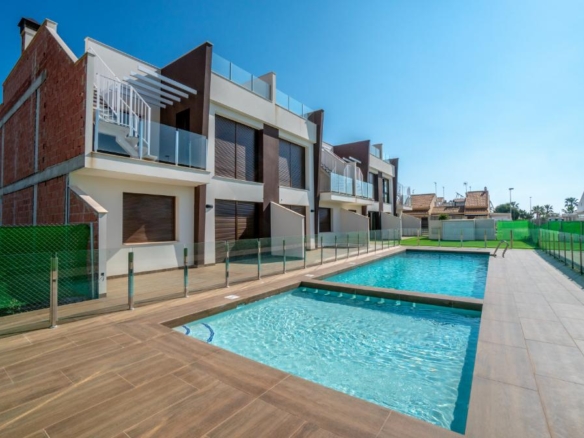 New Ground Floor Apartments Close to Lo Pagan Beach