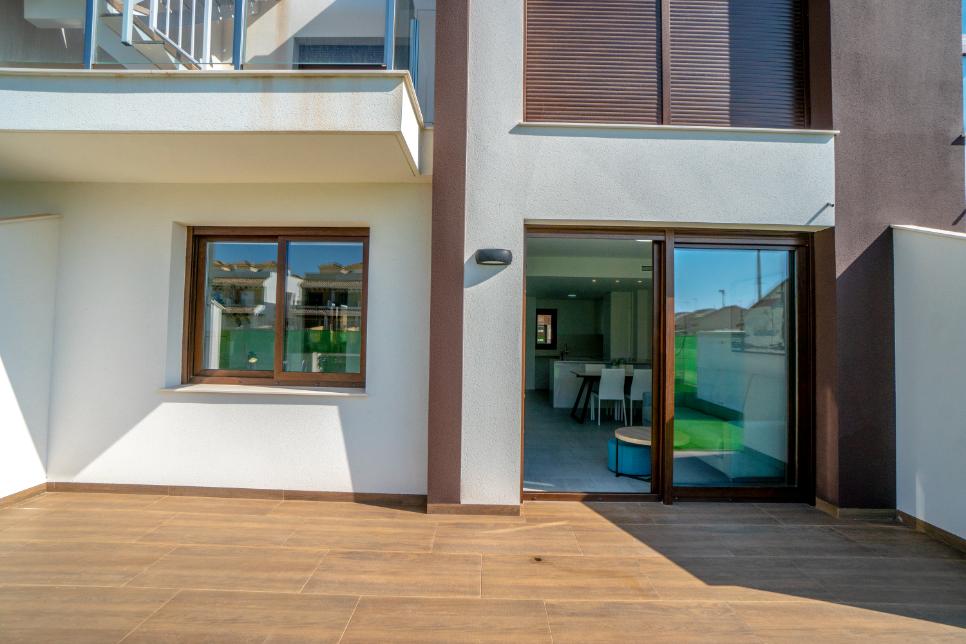 New Ground Floor Apartments Close to Lo Pagan Beach