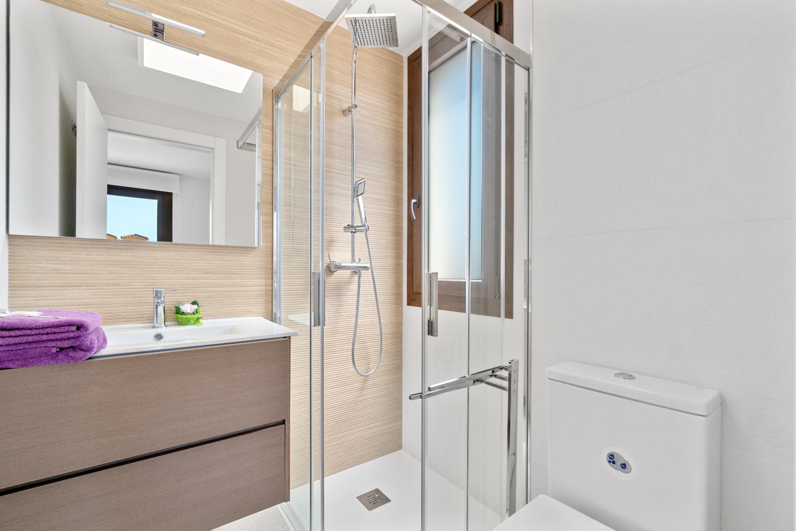 New Top Floor Apartments Close to Lo Pagan Beach