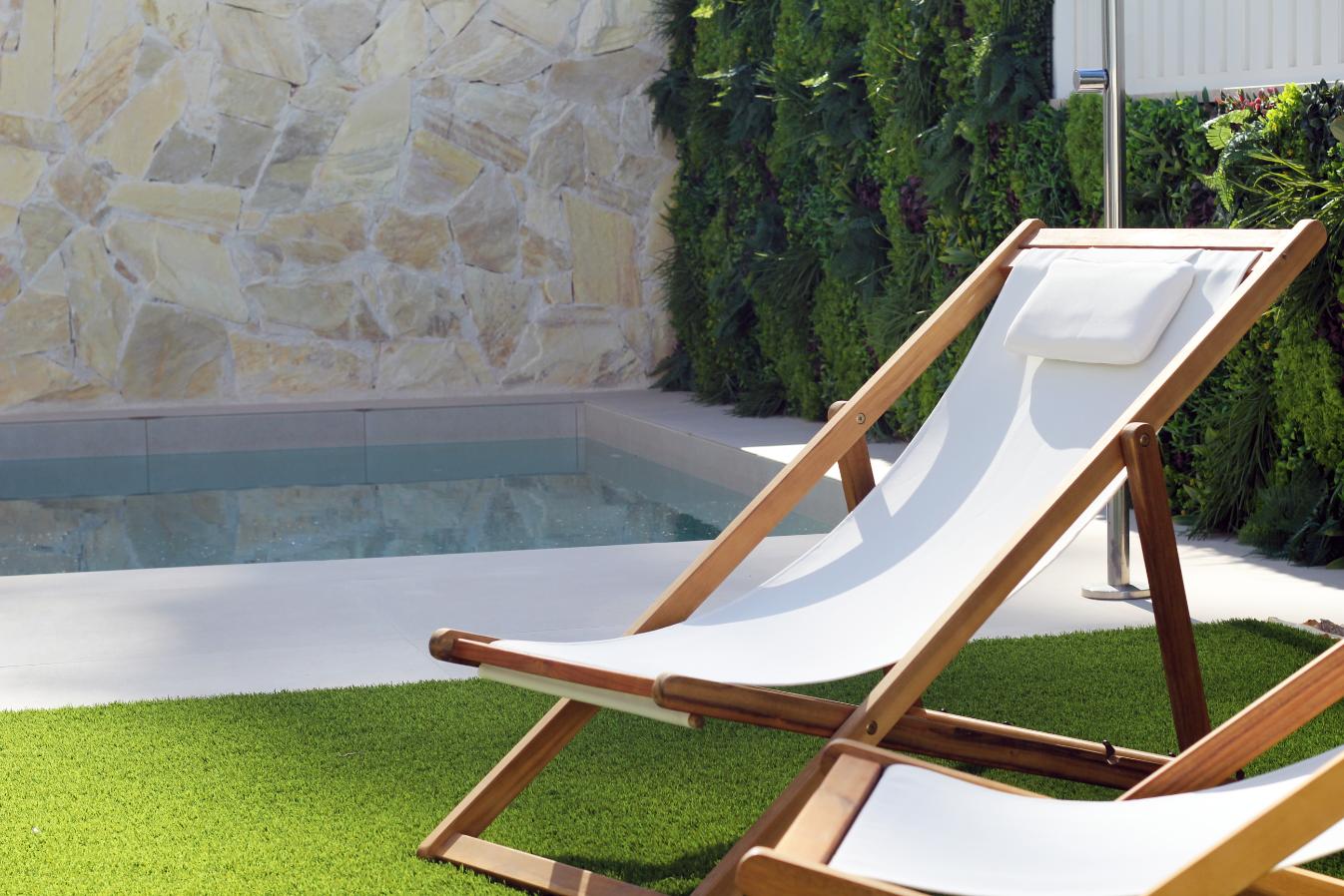 24095 (1) New Stunning Ground Floor Apartments with Private Pool!