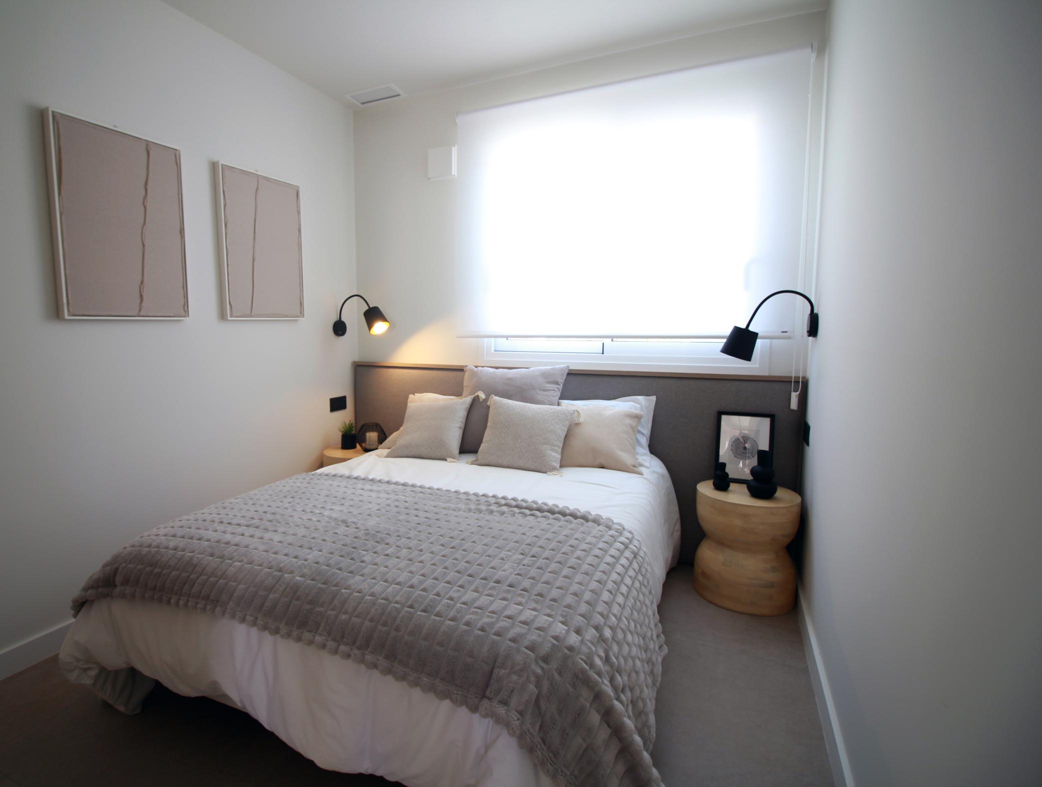 New Stunning Top Floor Apartments with Private Pool!