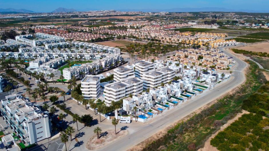 24371 (1) New Stylish Villas in El Raso