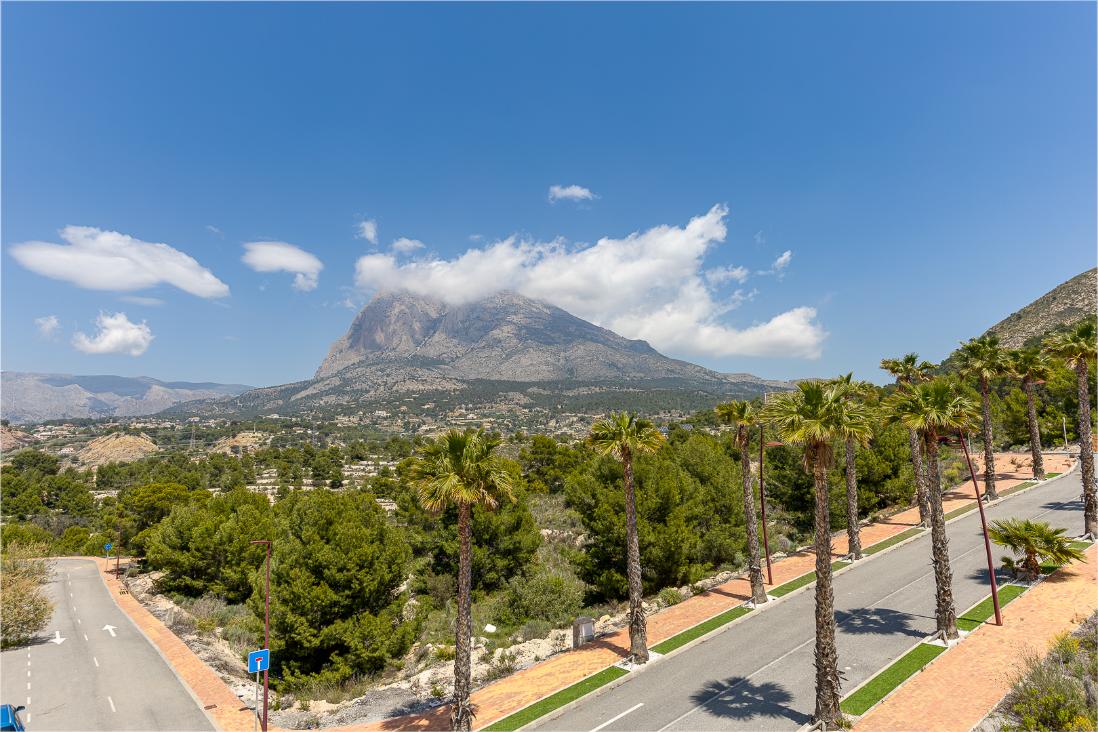 New Designer Villas In Finestrat Close To Golf