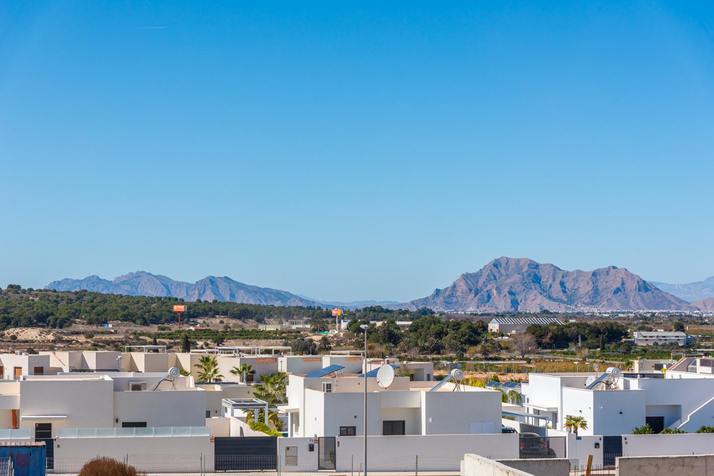 New Spacious Village Apartments In Benijofar