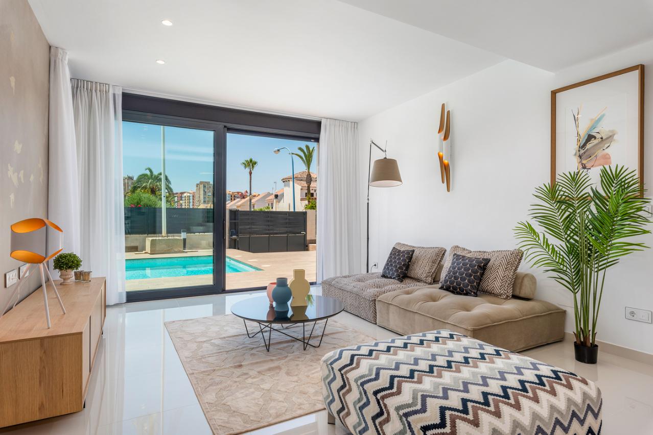 24679 (1) Modern Villas Close to La Manga Beach