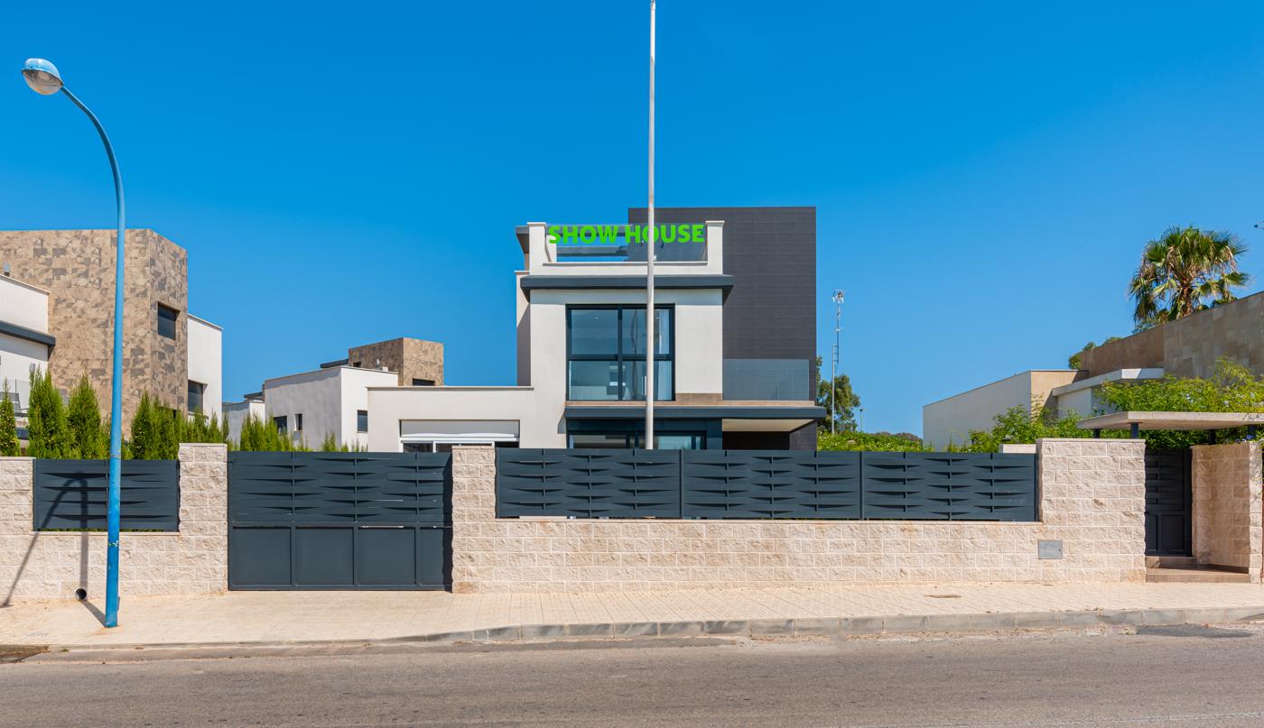 24679 (31) Modern Villas Close to La Manga Beach