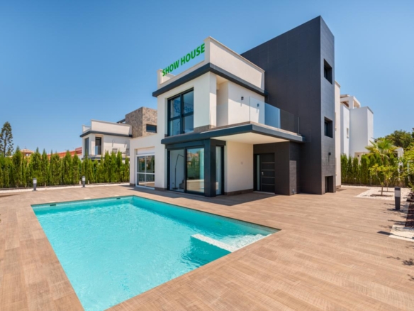 Modern Villas Close to La Manga Beach