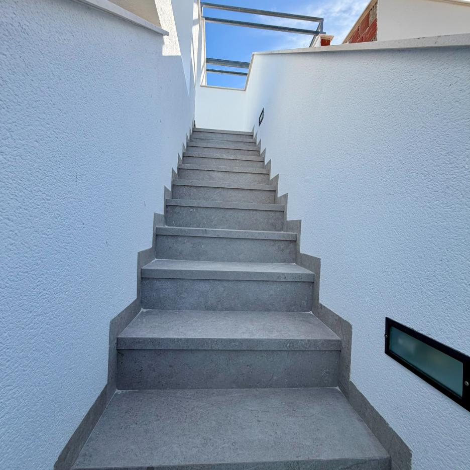 New Apartments on La Finca Golf