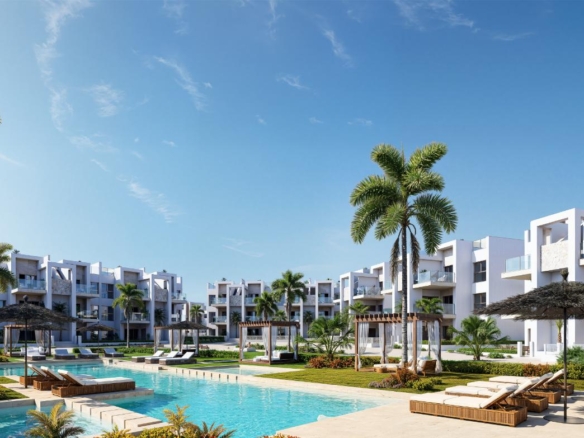 First Line Golf New Build Apartments