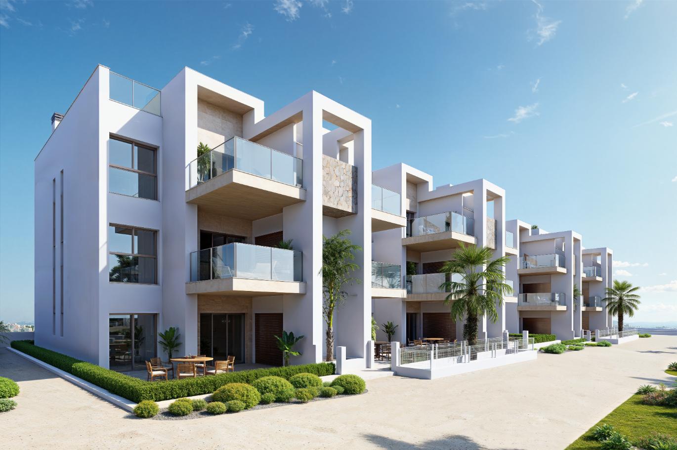 25234 (35) First Line Golf New Build Apartments