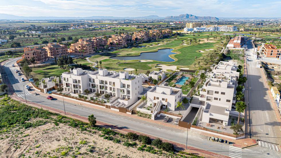 25337 (47) New Apartments Front line Golf