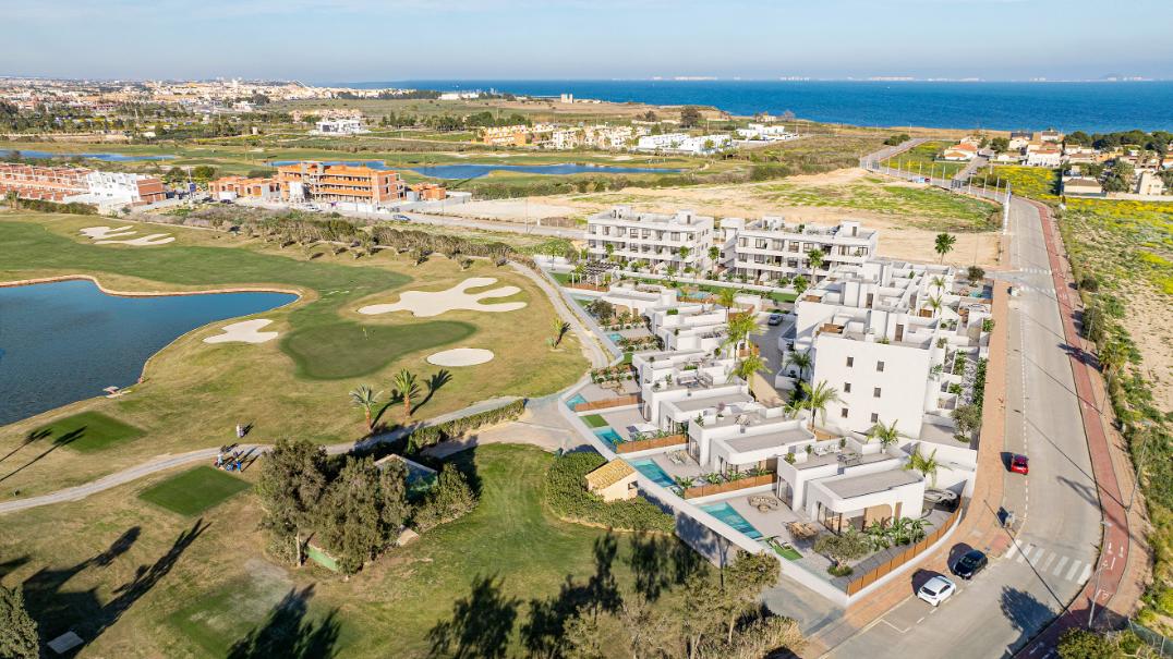 25337 (48) New Apartments Front line Golf