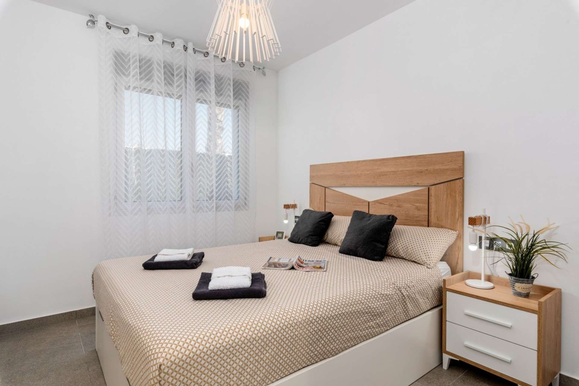 152773_xl 5720 | Villa Detached in El Raso