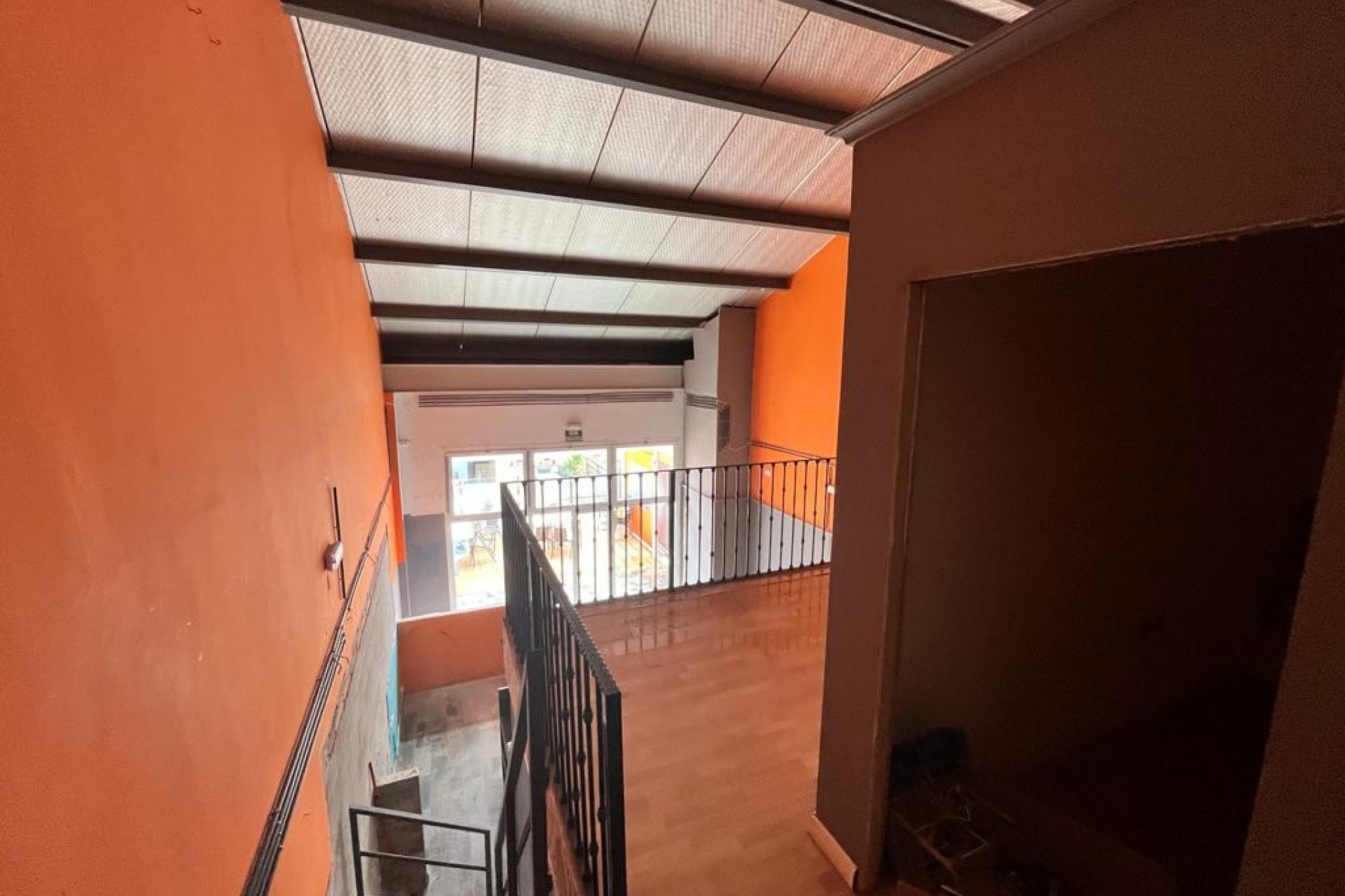 6114 | Commercial in Algorfa