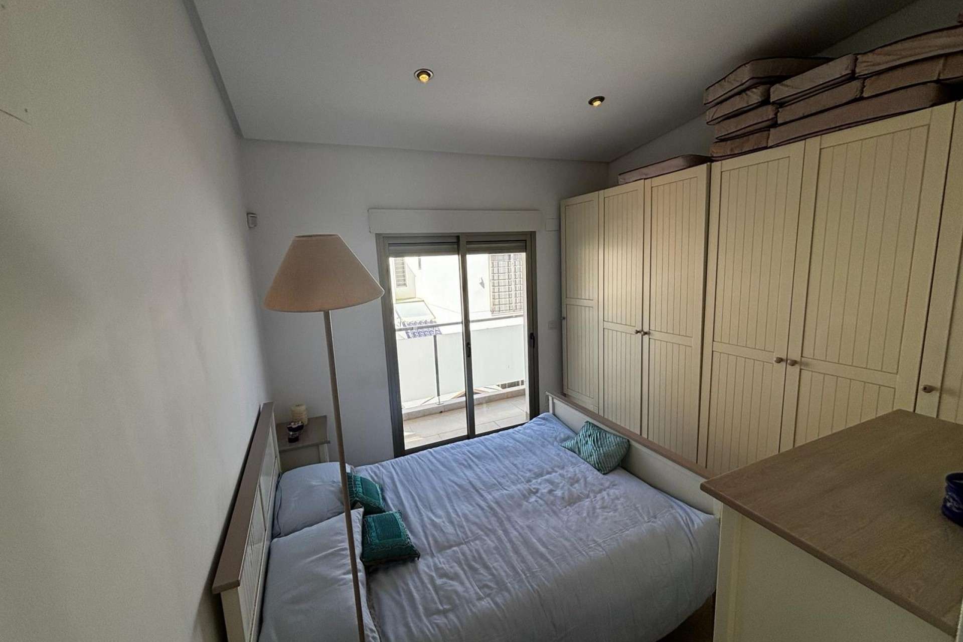 10917 | Villa Detached in Cox