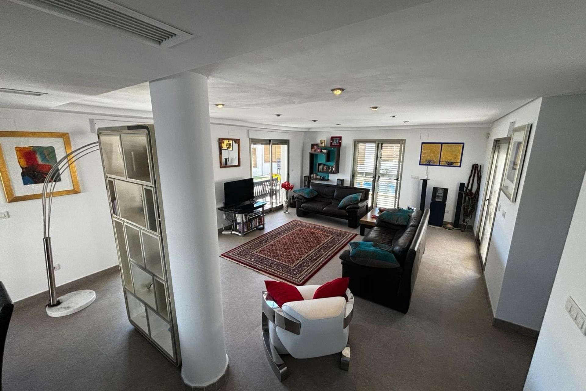 10917 | Villa Detached in Cox