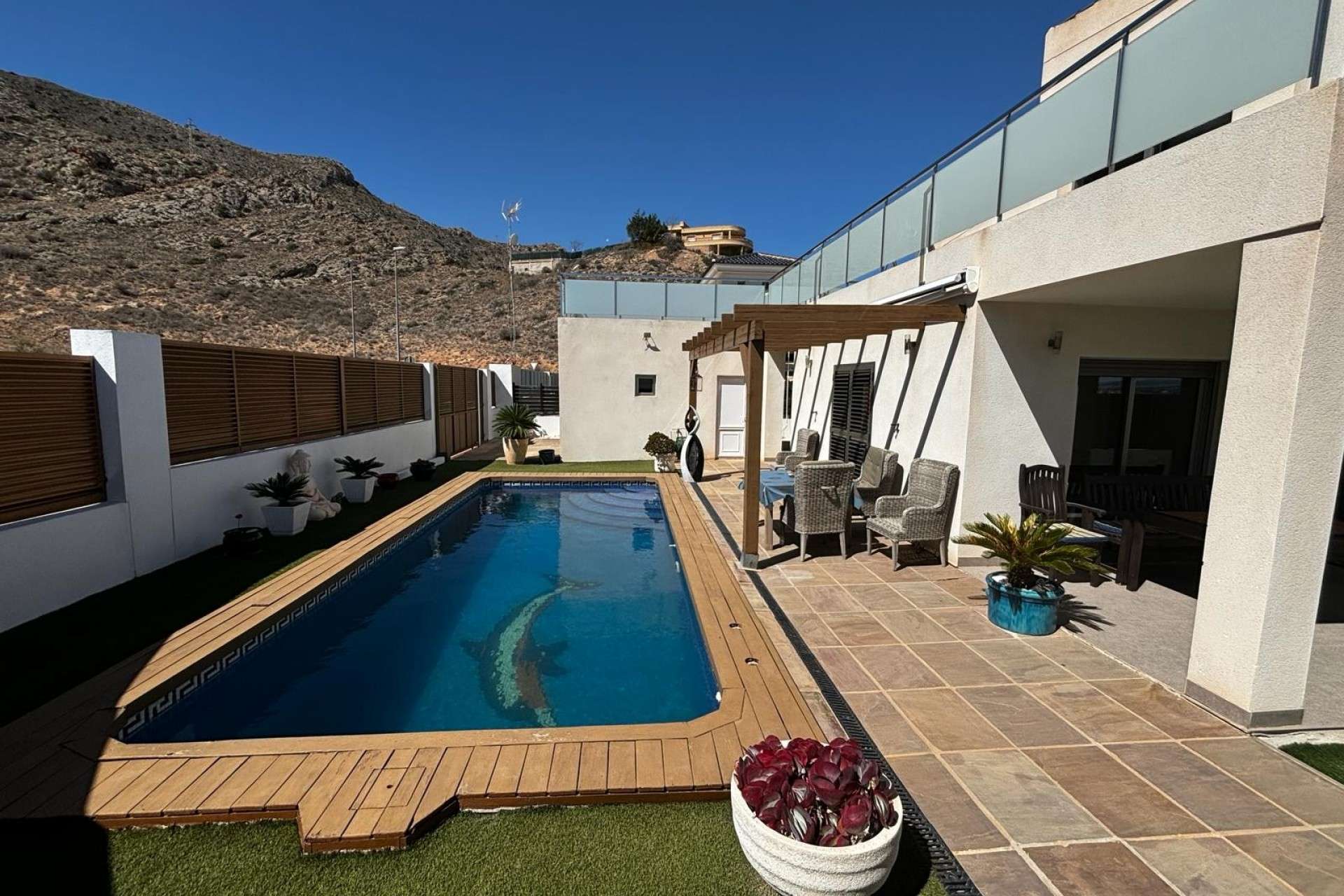 10917 | Villa Detached in Cox