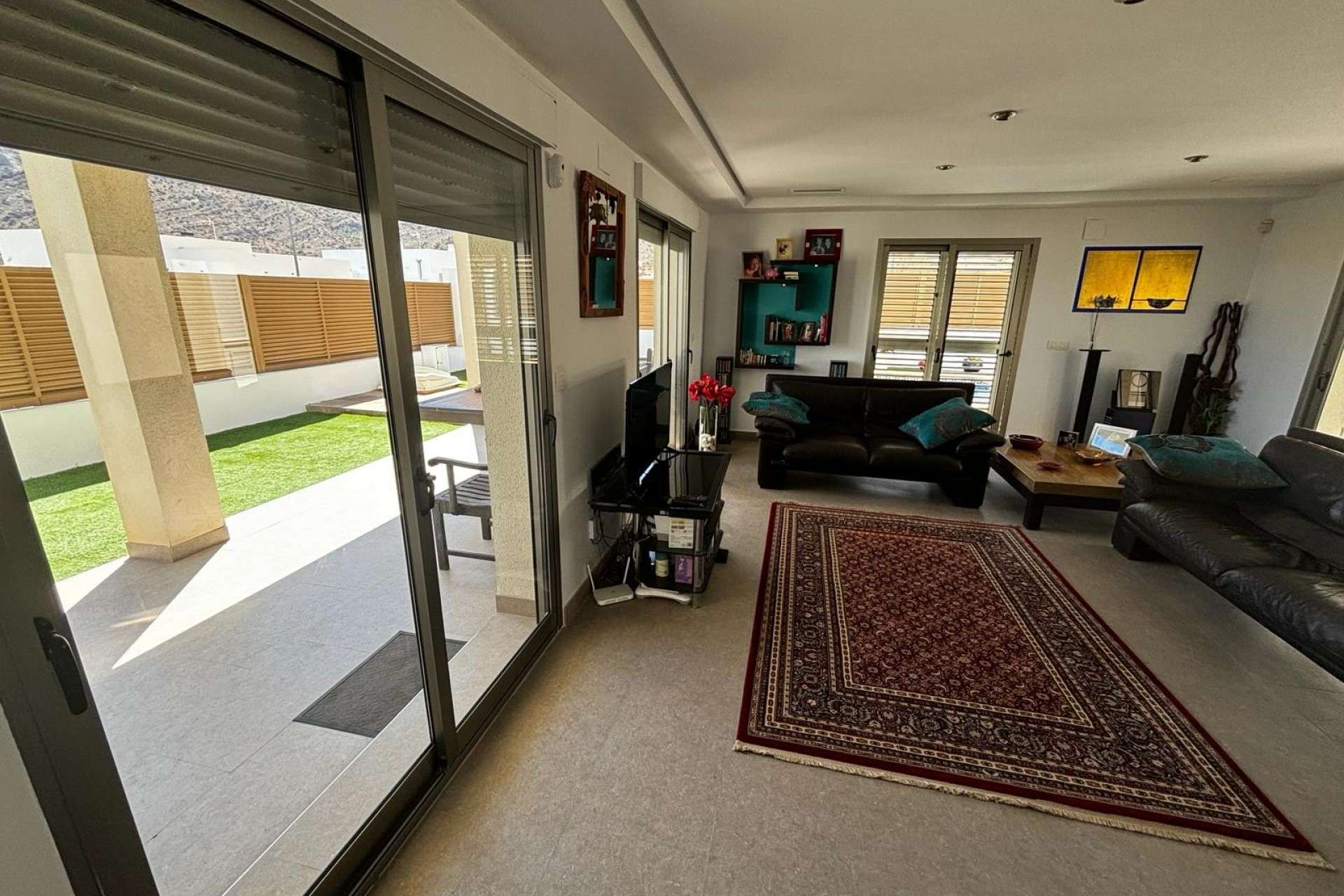 10917 | Villa Detached in Cox