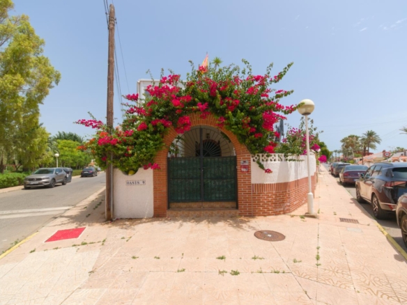 37318 | Townhouse In Estrella de Mar