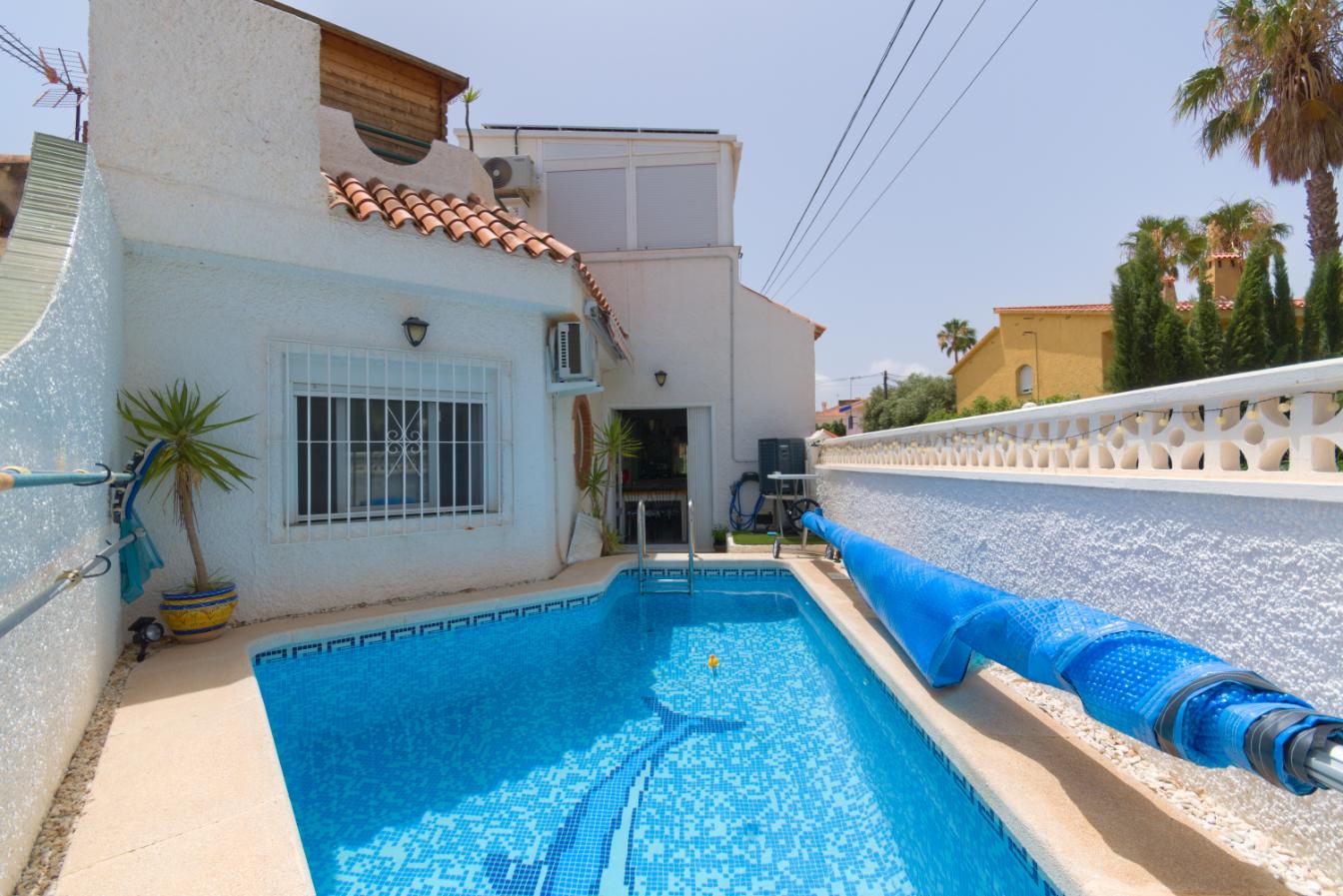 37318 | Townhouse In Estrella de Mar
