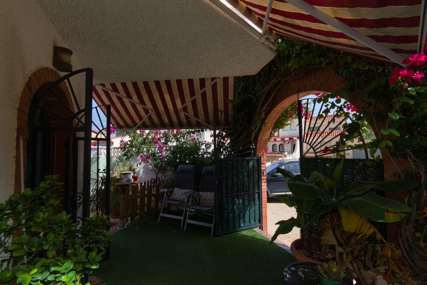 37318 | Townhouse In Estrella de Mar