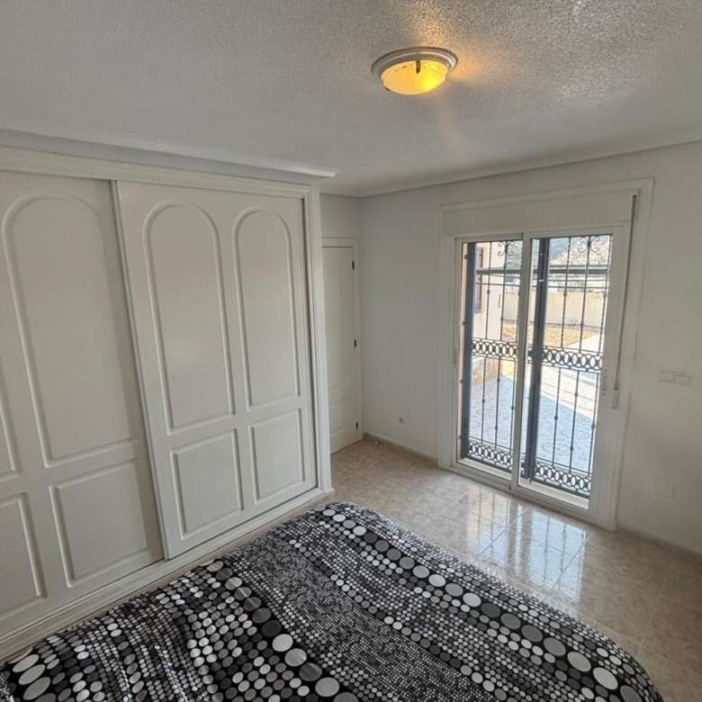 780