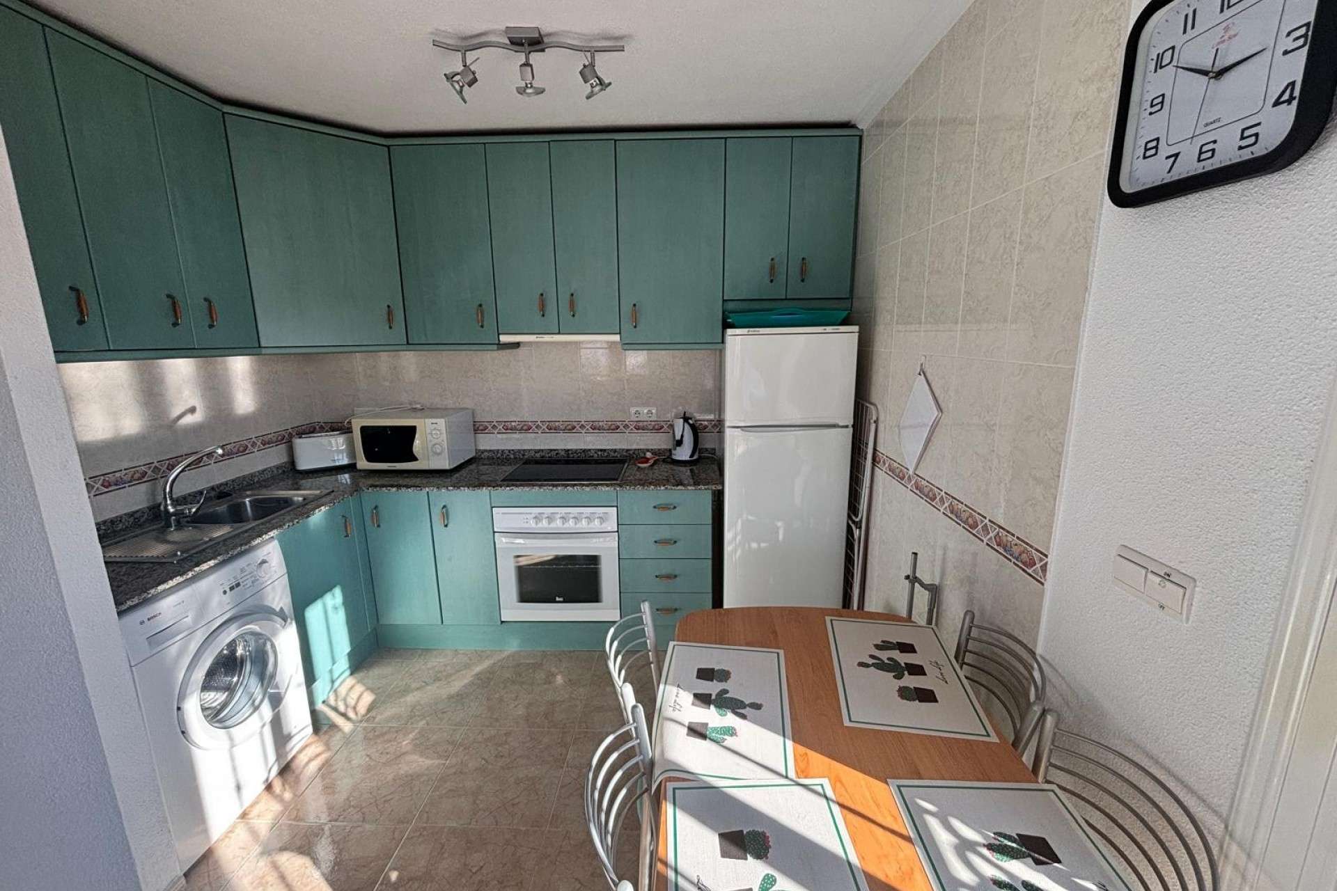 383584_xl 14295 | Villa Detached in La Marquesa Golf
