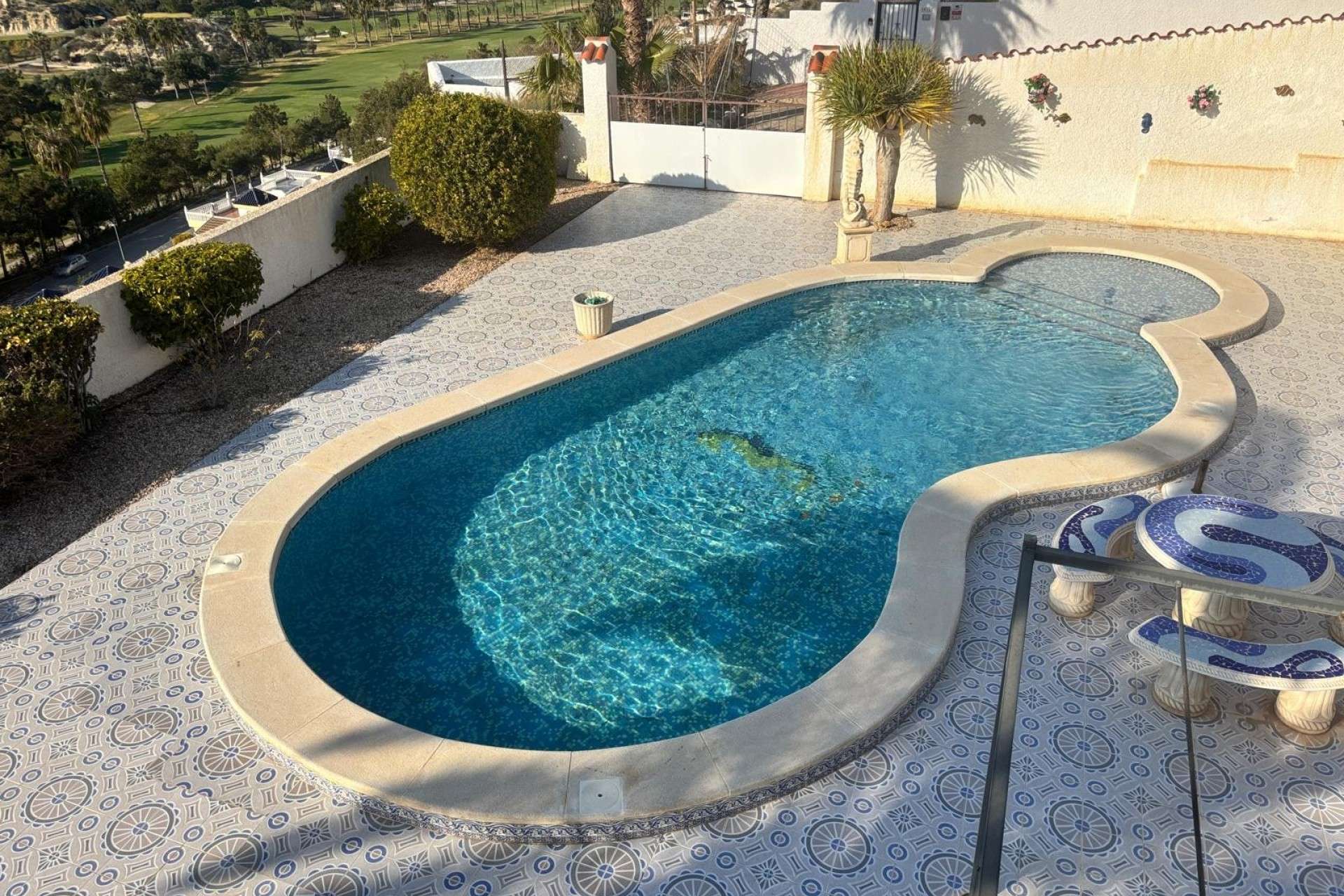 383600_xl 14295 | Villa Detached in La Marquesa Golf