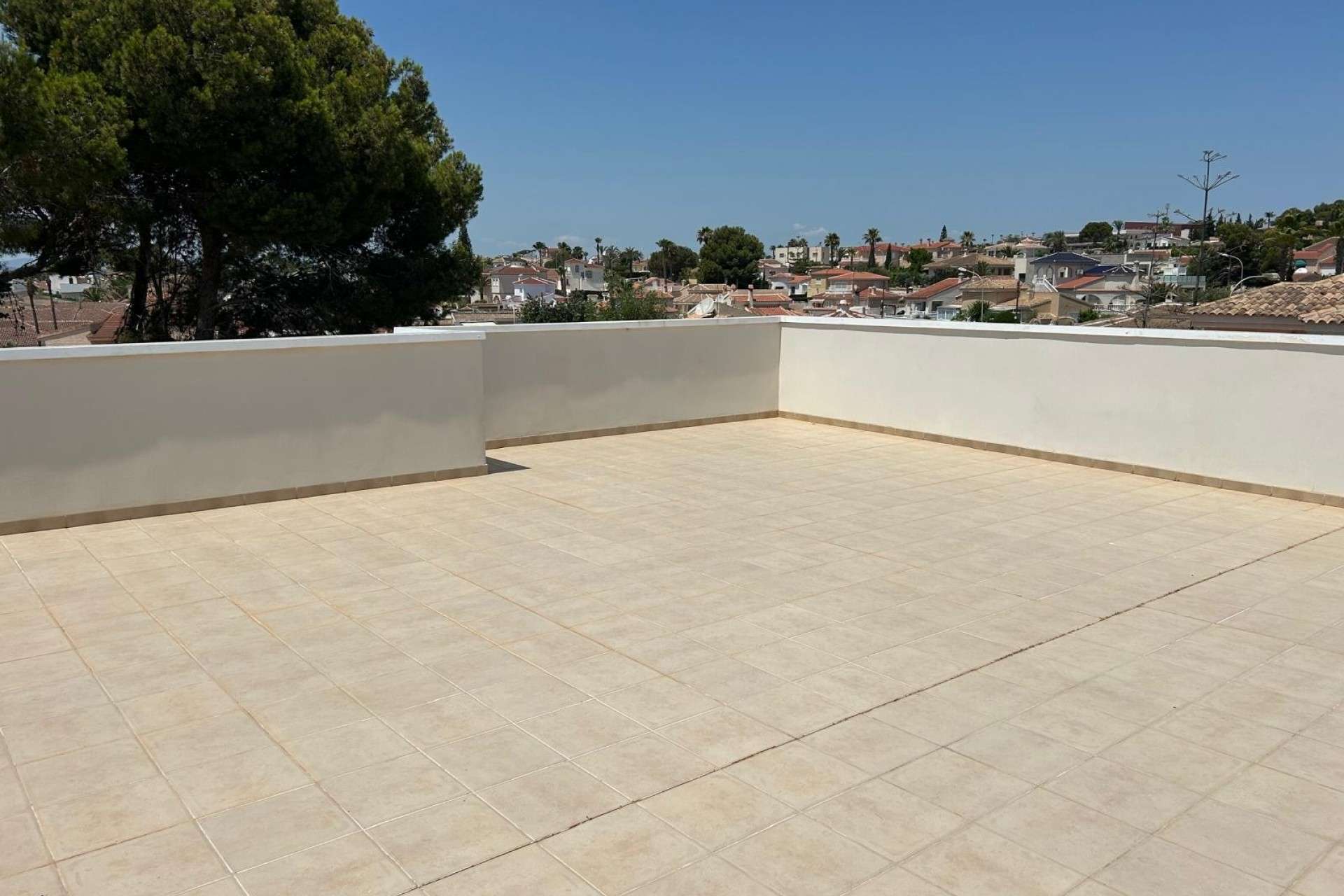 17067 | Villa Detached in Rojales