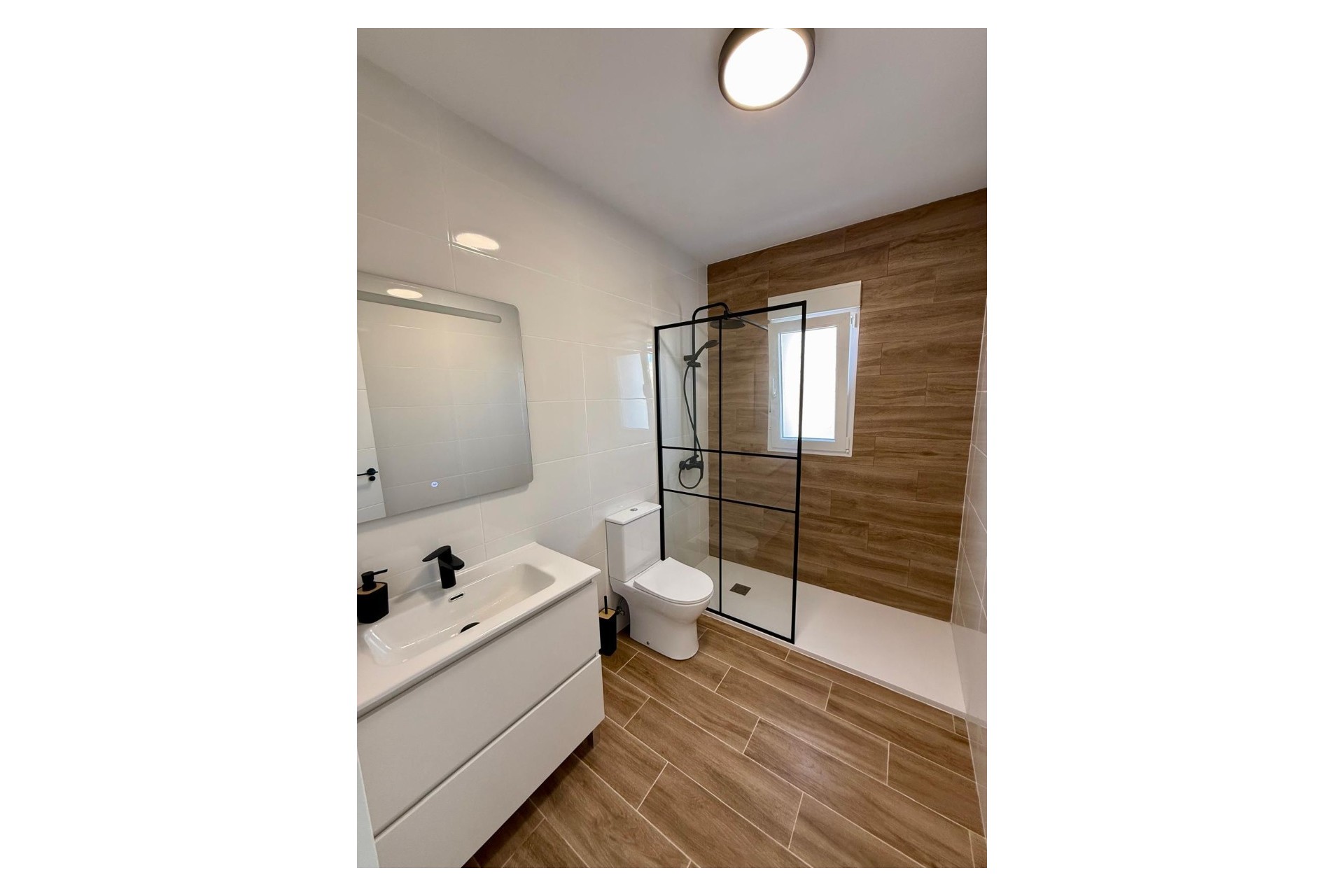 19081 | Semi-Detached in Ciudad Quesada