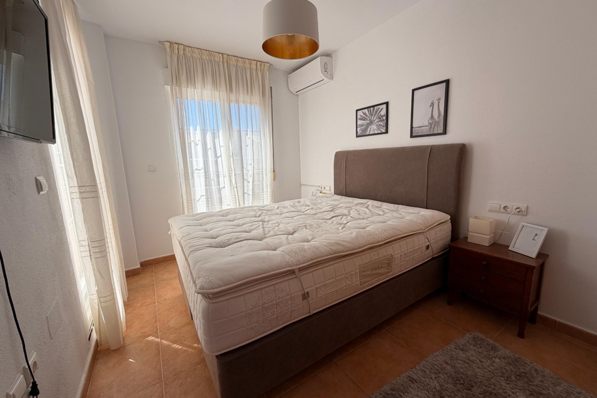 19226 | Townhouse in El Raso