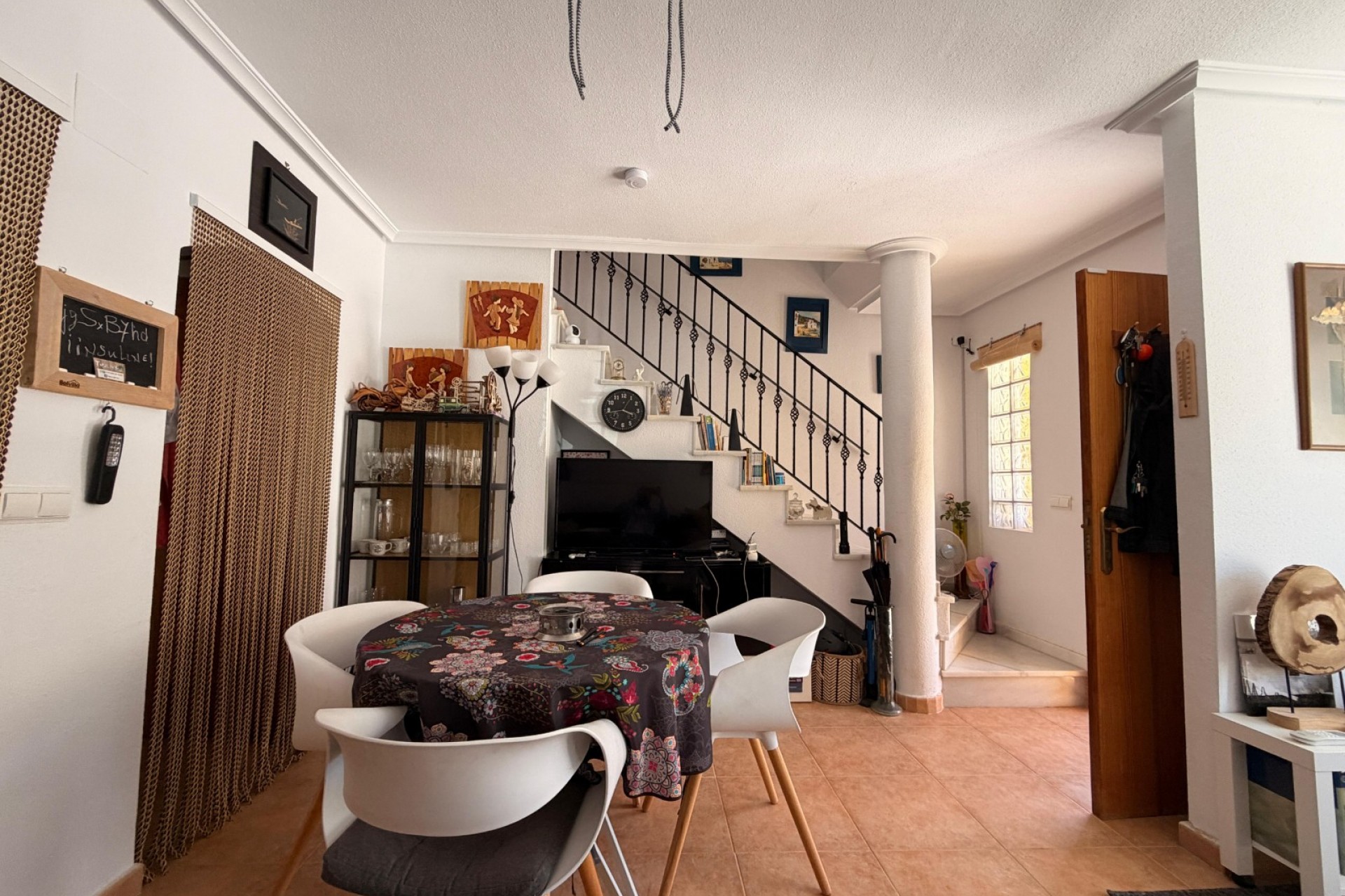 19226 | Townhouse in El Raso